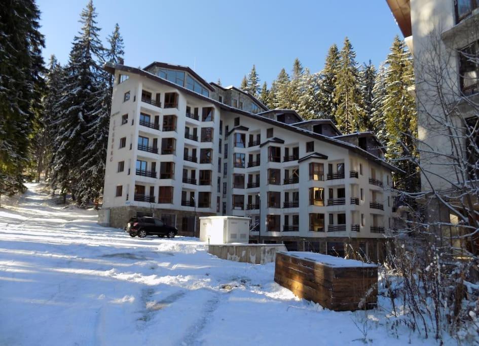 Forest Place Lägenhet Pamporovo Exteriör bild